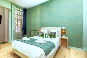 Studio avec jacuzzi à Proximité des Champs-Élysées